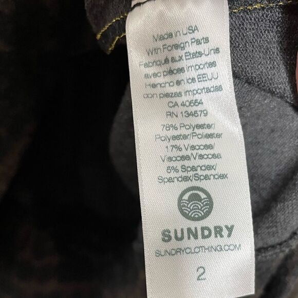 Sundry Charcoal Leopard Print Wrap Long Sleeve Sweater Medium (2) - Picture 4 of 7